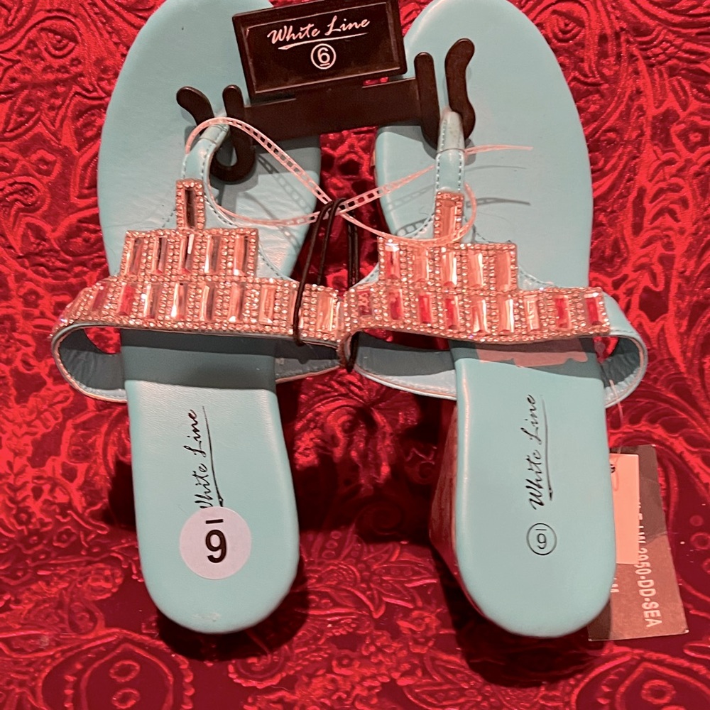 Sixe 6 cork screw style wedge, size 6 tan and turquoise